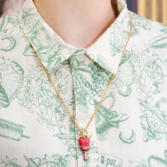Q-pot JAPAN EXCLUSIVE Chocolate Strawberry Necklace - Picture 1 of 6